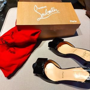 Christain Louboutin black patent Mid heel sandals